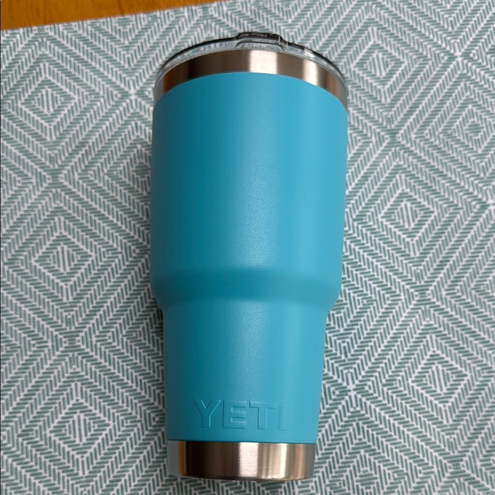 YETI Aqua Travel Mug with Stainless Steel Accent 30 oz